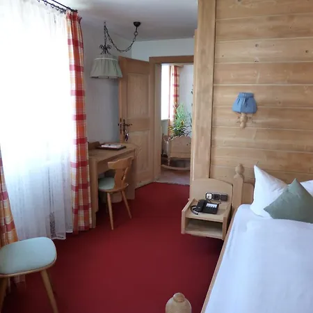 Hotel Adler 3*